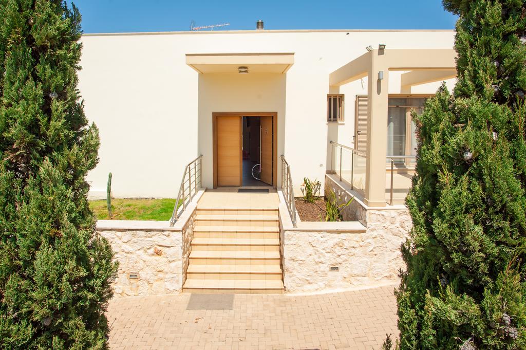 Villa Prigipessa Agia Marina Exteriör bild