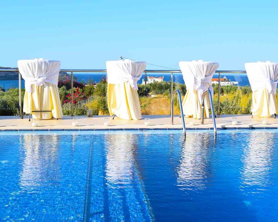 Villa Prigipessa Agia Marina Exteriör bild